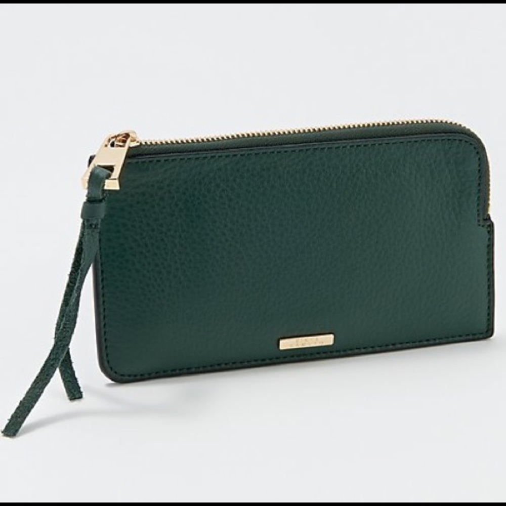 *NWT* Vince Camuto Genuine Pebble Leather Wallet